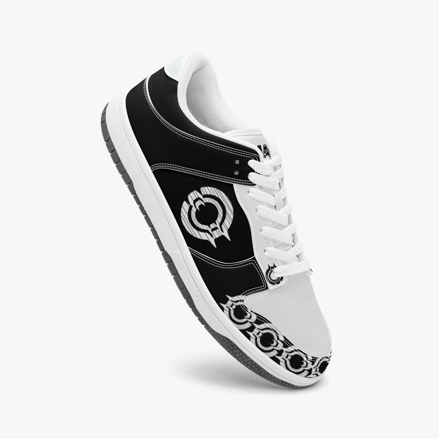 Dunk Stylish Low-Top Leather Sneakers Black and White logo