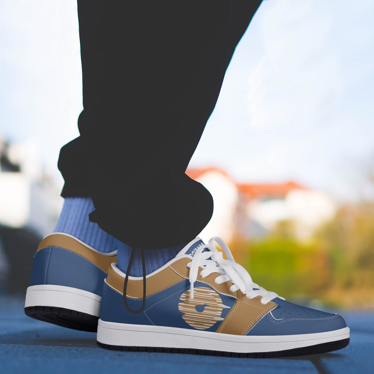 Low-Top Leather Sneakers - Blue/Orange